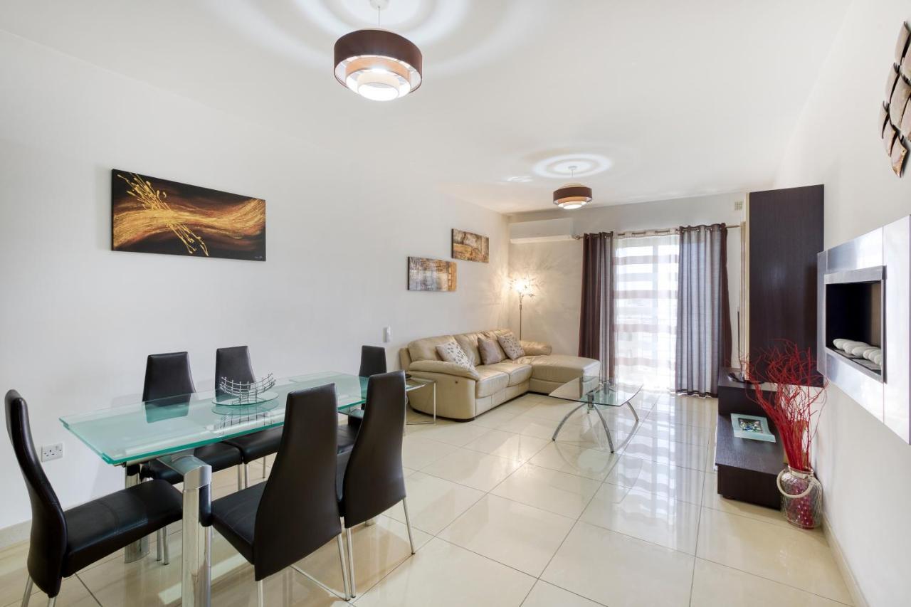 Comfortable 2br Apt With Large Sofa & Living By 360 Estates Apartment Sliema