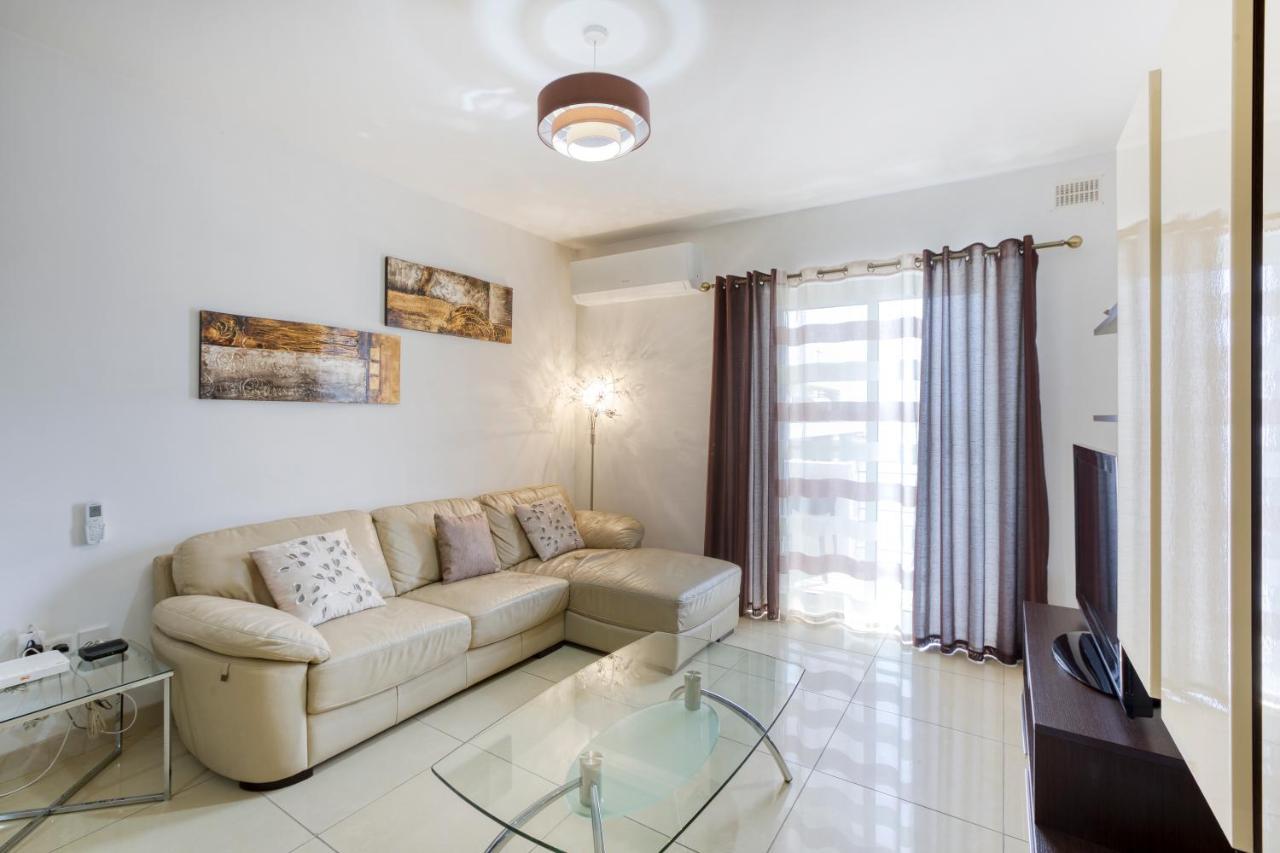Comfortable 2br Apt With Large Sofa & Living By 360 Estates Apartment Sliema